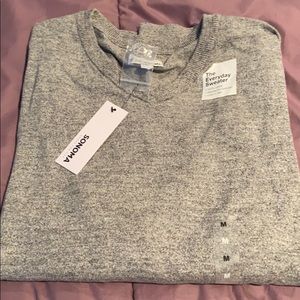 Sonoma. Gray v neck sweater. Medium.